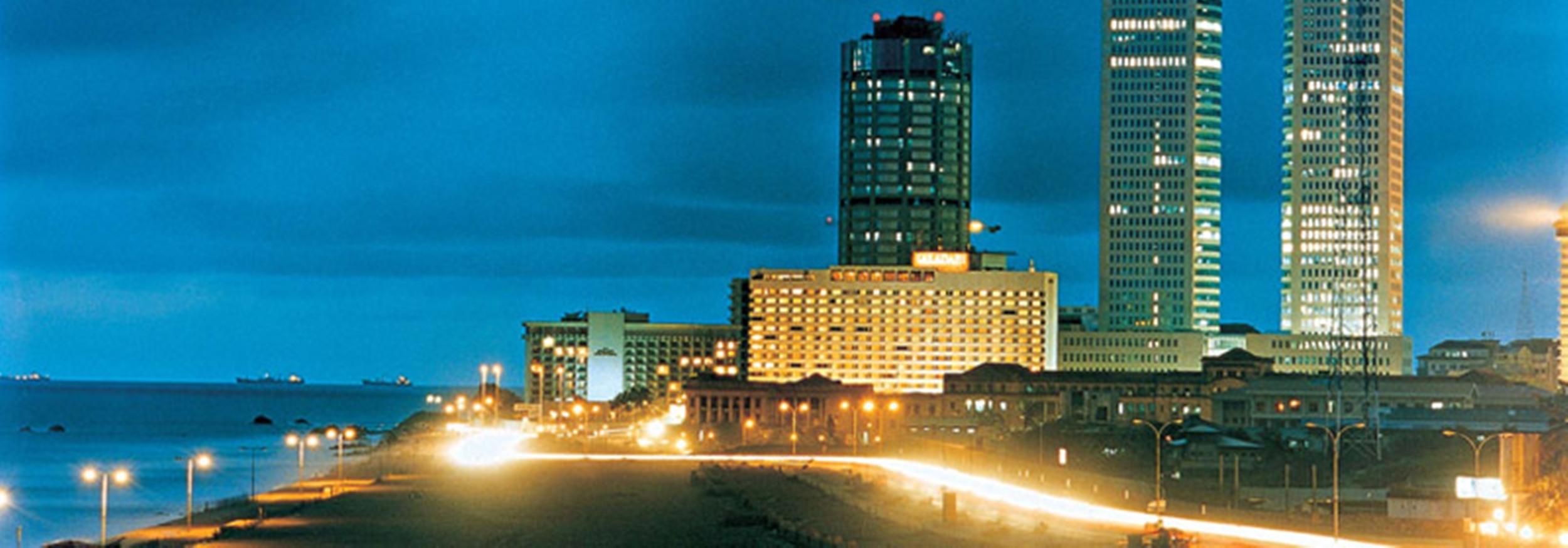 Ocean Edge Suites & Hotel Colombo Exterior photo